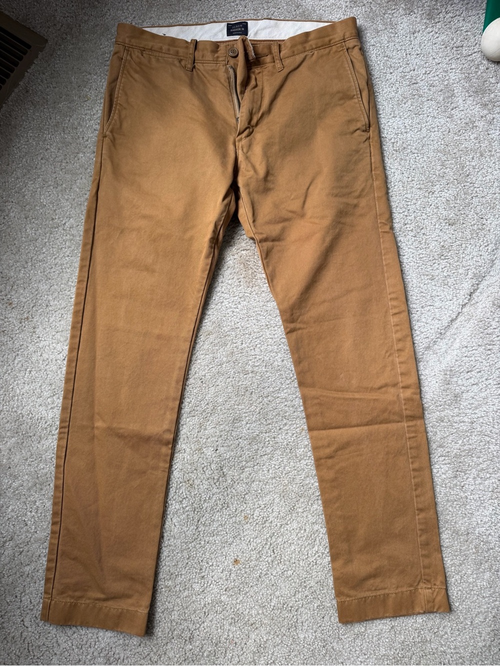 J. Crew 29x30 Broken In chinos 484 slim straight fit camel brown